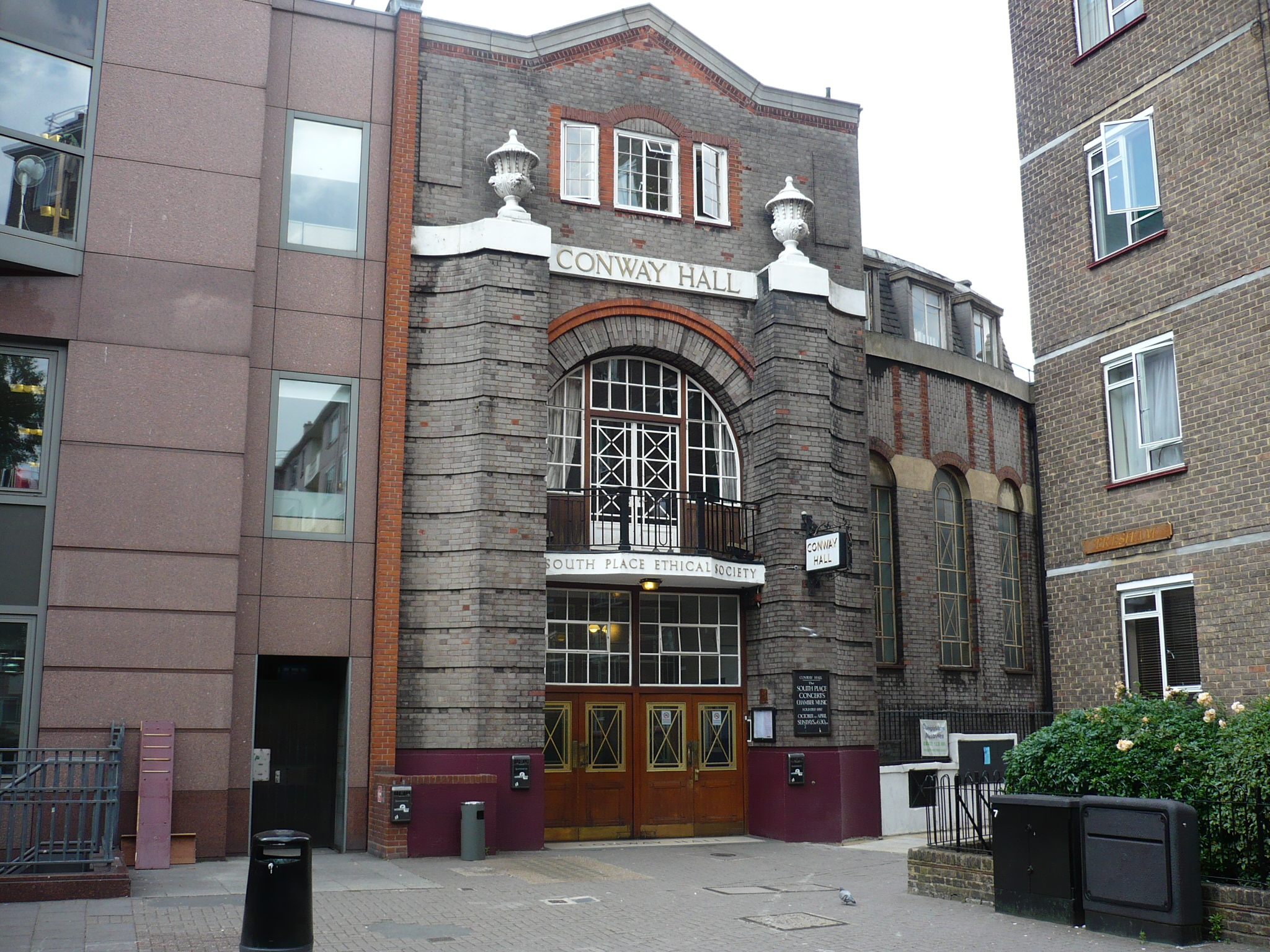 photo of Conway Hall by G. P. Jelliss